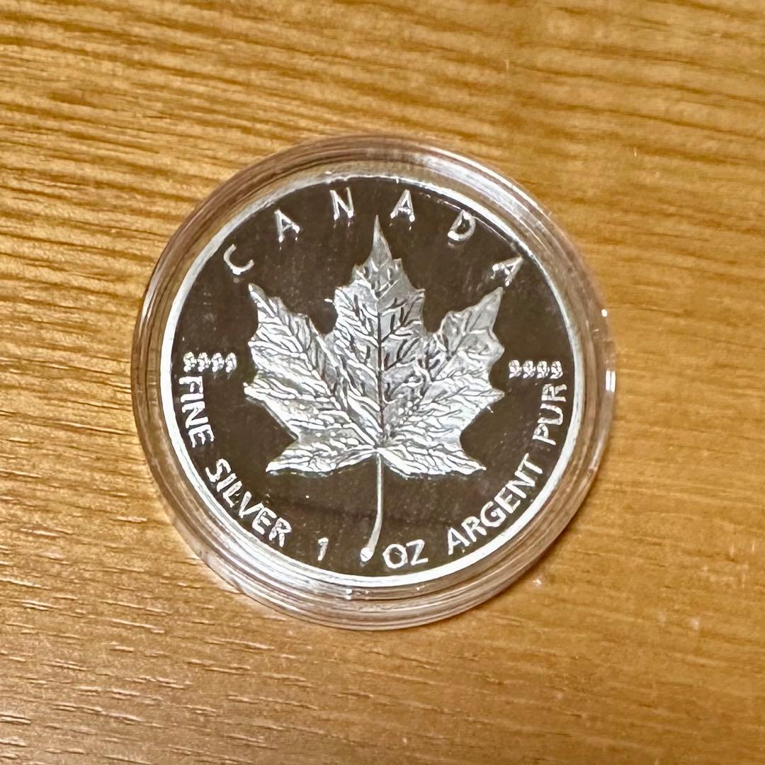 と*ぺ様 カナダ 銀貨 ケース入り